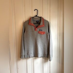 Patagonia Women’s Cotton Quilt Snap-T Sz Small Grey Peach Color